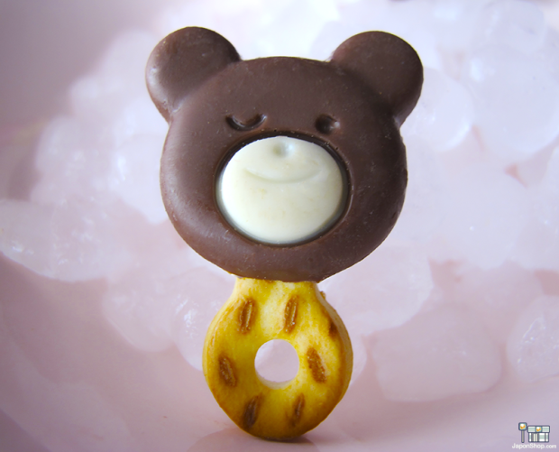 Combini Lovers Review: Cookies Pops de Doble Chocolate y Pretzels | Family Bear Iced