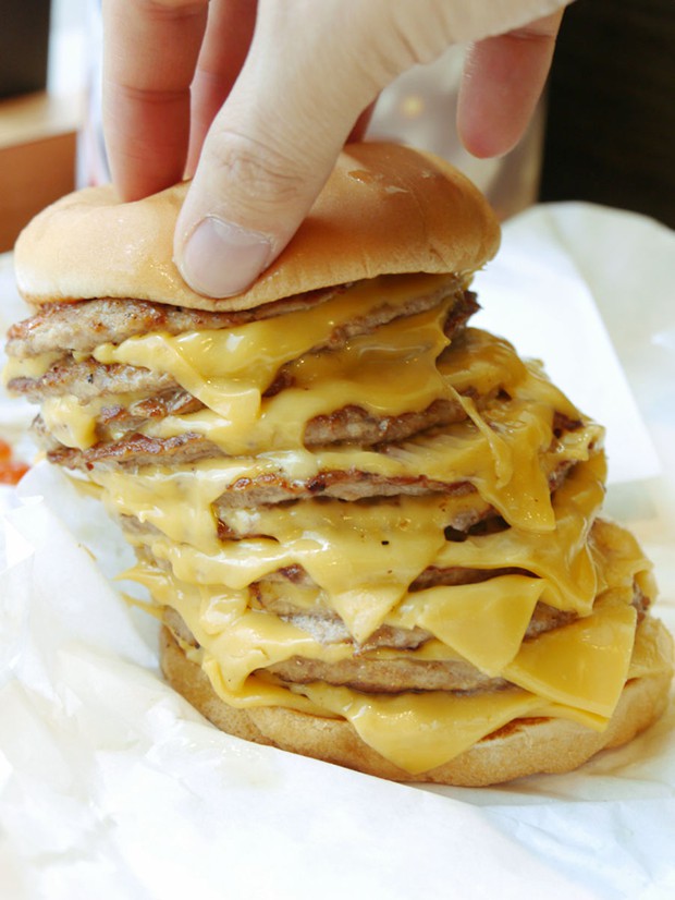 hamburguesa-ataque-a-los-titanes-japon-japonshop08.jpg