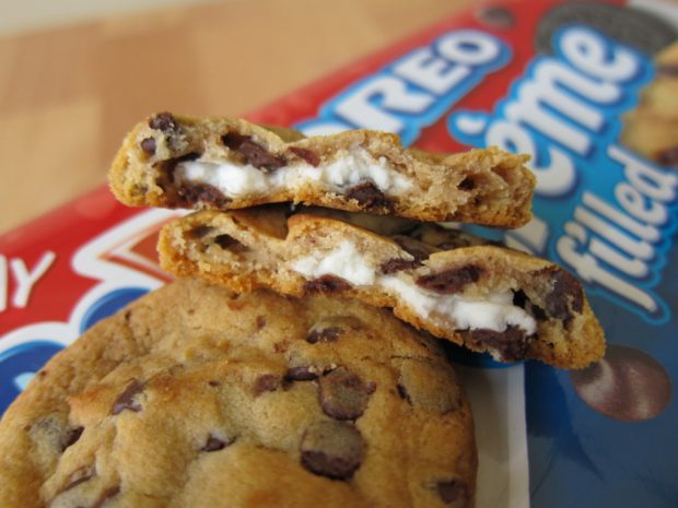 oreo-creme-filled-chips-ahoy-cookies-02-620x465.jpg