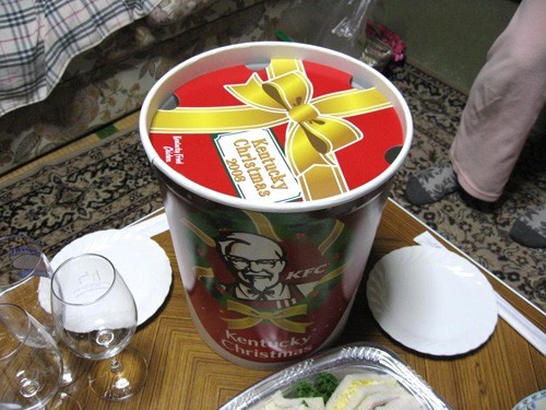 La Tradición japonesa de comer Pollo Frito del Kentucky en Navidad