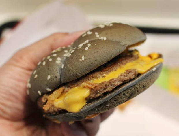 La "Misteriosa" Burger Halloween de Mc Donalds Japan 