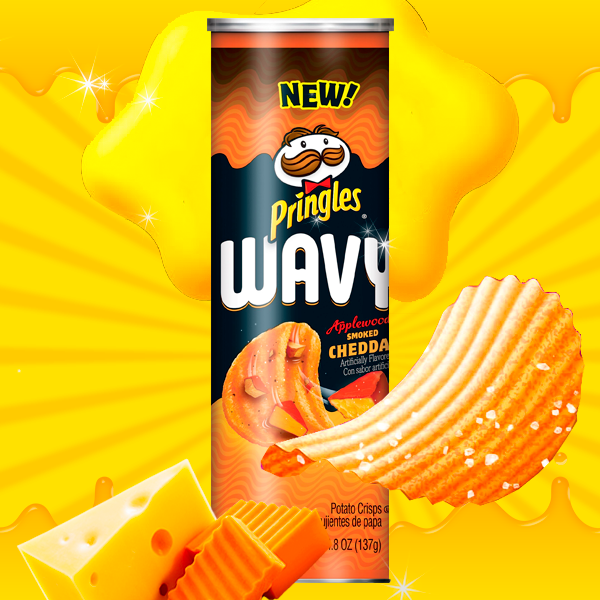 Pringles onduladas Wavy sabor Cheddar Ahumado